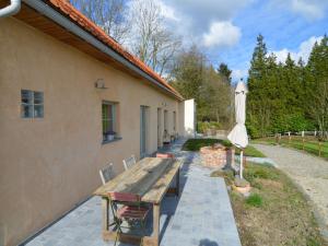 Zahrada ubytování Villa in Ellezelles with Garden and Terrace