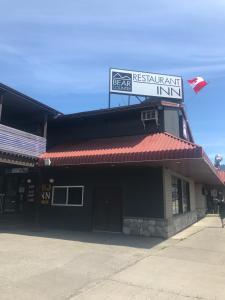 Afbeelding uit fotogalerij van Bear Country Inn in Terrace