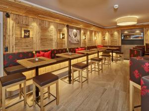 Posezení v ubytování Hotel Stern