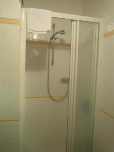 Kúpeľňa v ubytovaní Piccolo Hotel San Valentino + 37 fotografií