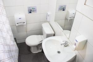 Koupelna v ubytování Hostal Forestal
