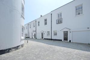 Gallery image of Pebble Mews House - By My Getaways - parking for one small car in Brighton & Hove