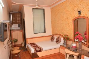 Gallery image of Hotel Yatri International in New Delhi
