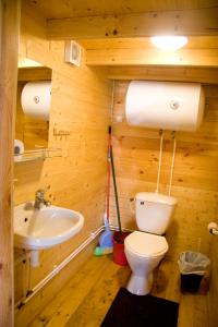Koupelna v ubytování Camping Männisalu