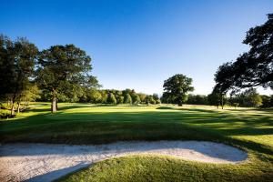Golf v apartmánu nebo okolí