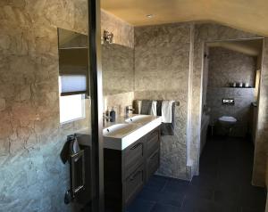 Phòng tắm tại Hotel Langhans