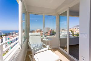 Balkon lub taras w obiekcie weforyou Two Rooms Terramar Alto with Sea View