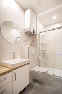 Ένα μπάνιο στο ABC apartments