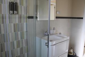 A bathroom at Disfruta León a pie