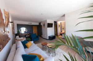 Posezení v ubytování Hotel La Laguna Spa & Golf