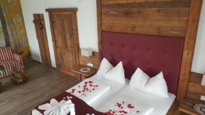 Posteľ alebo postele v izbe v ubytovaní Hotel Restaurant Perschler
