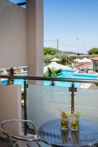Nápoje v ubytování Korina Hotel