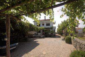 Zahrada ubytování Apartments Cvelic Milovcic