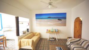 Gallery image of Sol y Mar Surf Camp in Corralejo