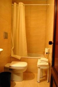 Koupelna v ubytování Hostal Noria