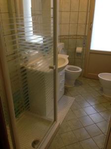 Koupelna v ubytování B&B AL CANDIANO