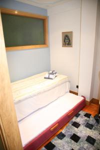 A bed or beds in a room at AnaKlara en Azkoitia