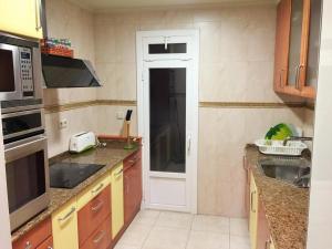 A kitchen or kitchenette at AnaKlara en Azkoitia
