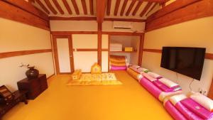 Gallery image of Sophia Hanok Guesthouse in Seoul