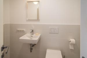 Kúpeľňa v ubytovaní Franko & Ana apartments