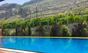 Bazén v ubytování Master's Hotel - Ehden nebo v jeho okolí