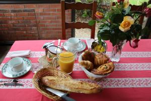 Opsi sarapan yang tersedia untuk tamu di La planche pinçon