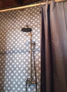 Kúpeľňa v ubytovaní Plitzner Belvárosi Apartmanház