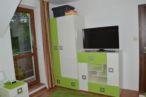 TV a/nebo společenská místnost v ubytování Kamzík Donovaly