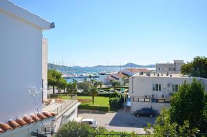 Gallery image of Apartments and Rooms SummerCity Life in Vodice