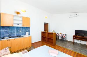TV a/nebo společenská místnost v ubytování Apartments Tomislav