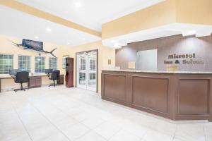 Vstupní hala nebo recepce v ubytování Microtel Inn & Suites by Wyndham Corpus Christi/Aransas Pass
