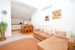 Posedenie v ubytovaní Apartments Brankaa