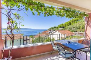 Gallery image of Apartments Kunac in Podgora