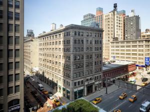 Nespecifikovaný výhled na destinaci New York nebo výhled na město při pohledu z hotelu