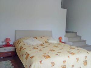 Postel nebo postele na pokoji v ubytování Apartments Mara + 10 fotografií