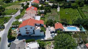 Bazén v ubytování Apartments Jasna nebo v jeho okolí