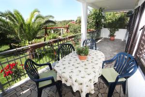Balkon lub taras w obiekcie Apartments Patricia