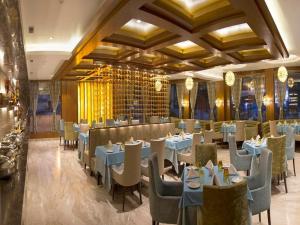 Restaurace v ubytování The India Benares