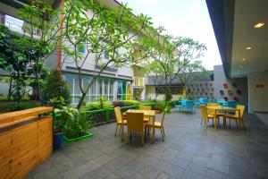 Zahrada ubytování POP! Hotel Sangaji Yogyakarta