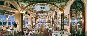 Restaurace v ubytování Grand Hotel Excelsior Vittoria