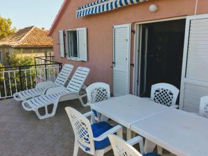 Balkón nebo terasa v ubytování Apartment Grubelic