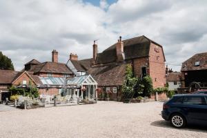 The building where the inn is located 