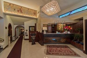Lobby alebo recepcia v ubytovaní Hotel Columbus sul Lago