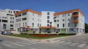 Budova, v ktorej sa apartmán nachádza