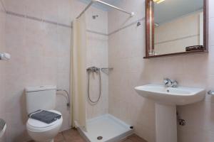 Kúpeľňa v ubytovaní Vlycha Beach Apartments