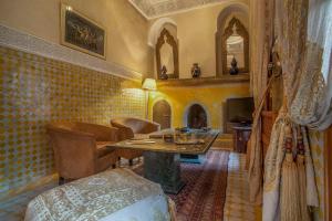 Posezení v ubytování Riad & Spa Laurence Olivier