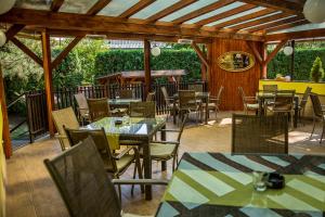 Restaurace v ubytování Hotel Best