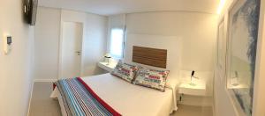 מיטה או מיטות בחדר ב-Villa Calma Luxury Villa