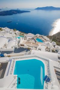 Gallery image of Chic Hotel Santorini in Firostefani