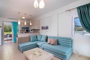 Olive Garden Villas and Apartments的休息区